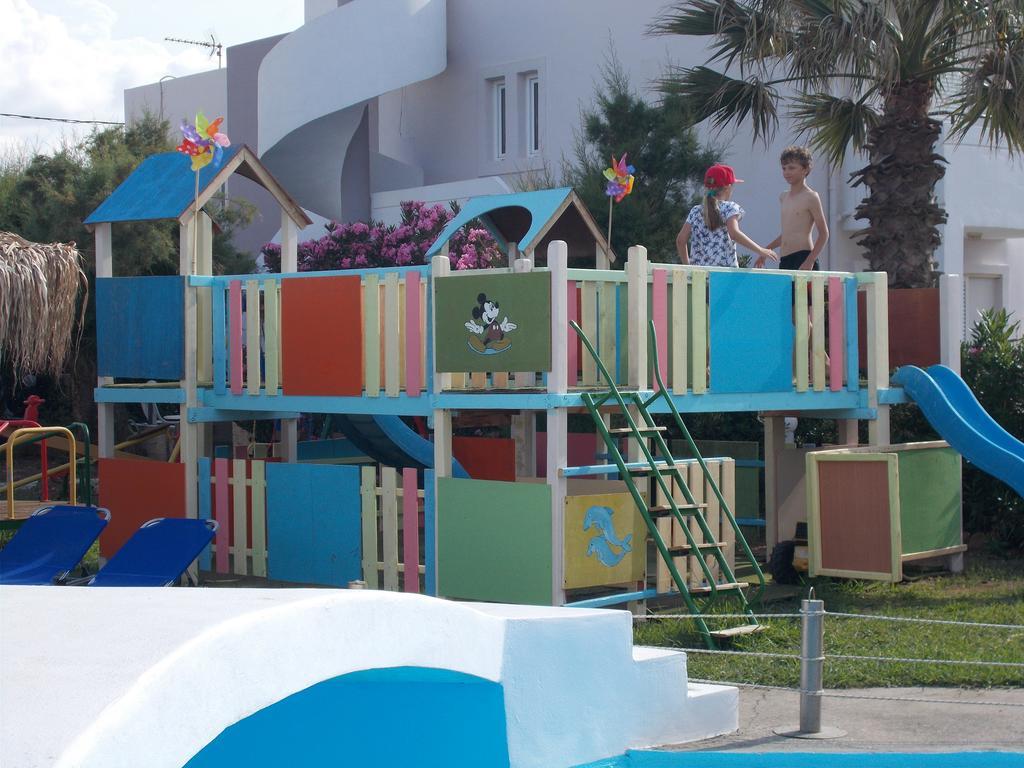 يورانيون Hippokratis Apartments المظهر الخارجي الصورة